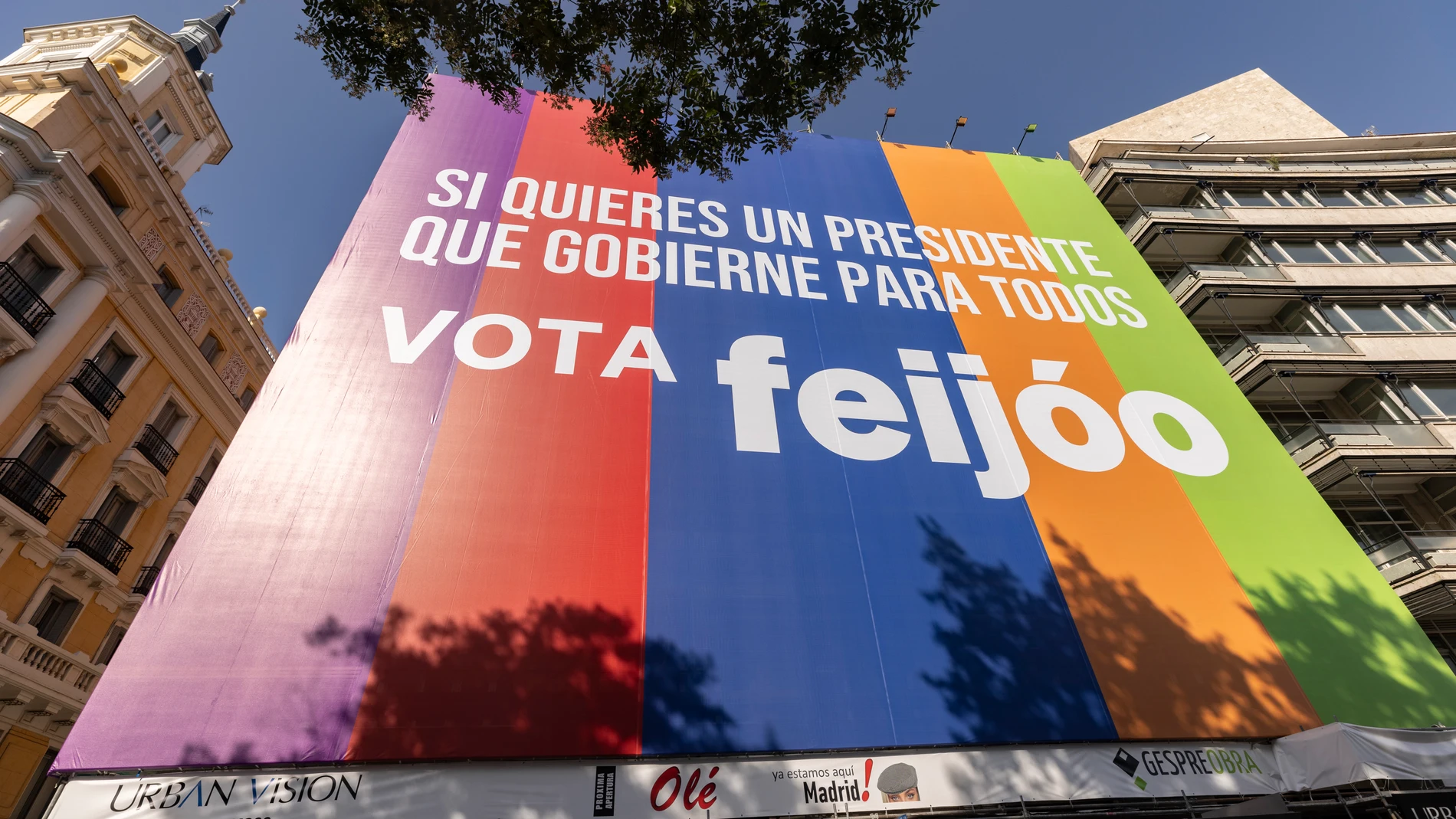Cartel electoral de Feijóo en el Paseo de la Castellana @Gonzalo Pérez Mata 