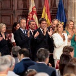 Foto de familia de Carlos Mazón junto a los nueve consellers del nuevo Gobierno valenciano