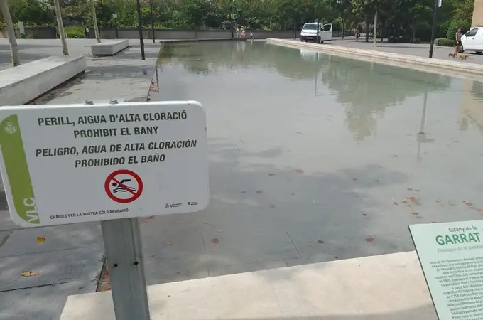 Siete niños sufren infección gástrica por refrescarse en balsas del Parque Central donde está prohibido el baño