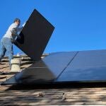 Eliminando las barreras que supone la inversión inicial de placas solares