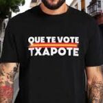 Obligan a un hombre en Madrid a ponerse del revés una camiseta con el lema "Que te vote Txapote" 
