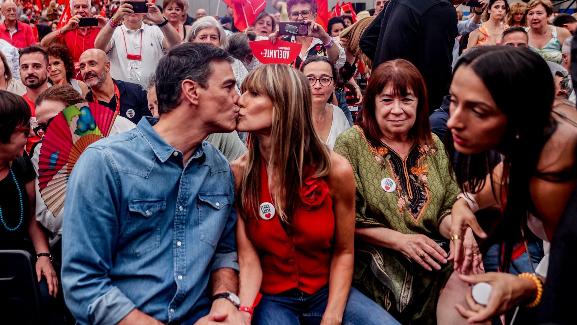 La Vida Secreta De Pedro Sánchez Y Begoña Gómez: Sus Hijas, Su Boda Y ...