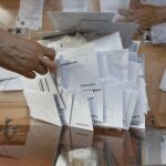 Elecciones 23J. Recuento de votos. © Jesús G. Feria.