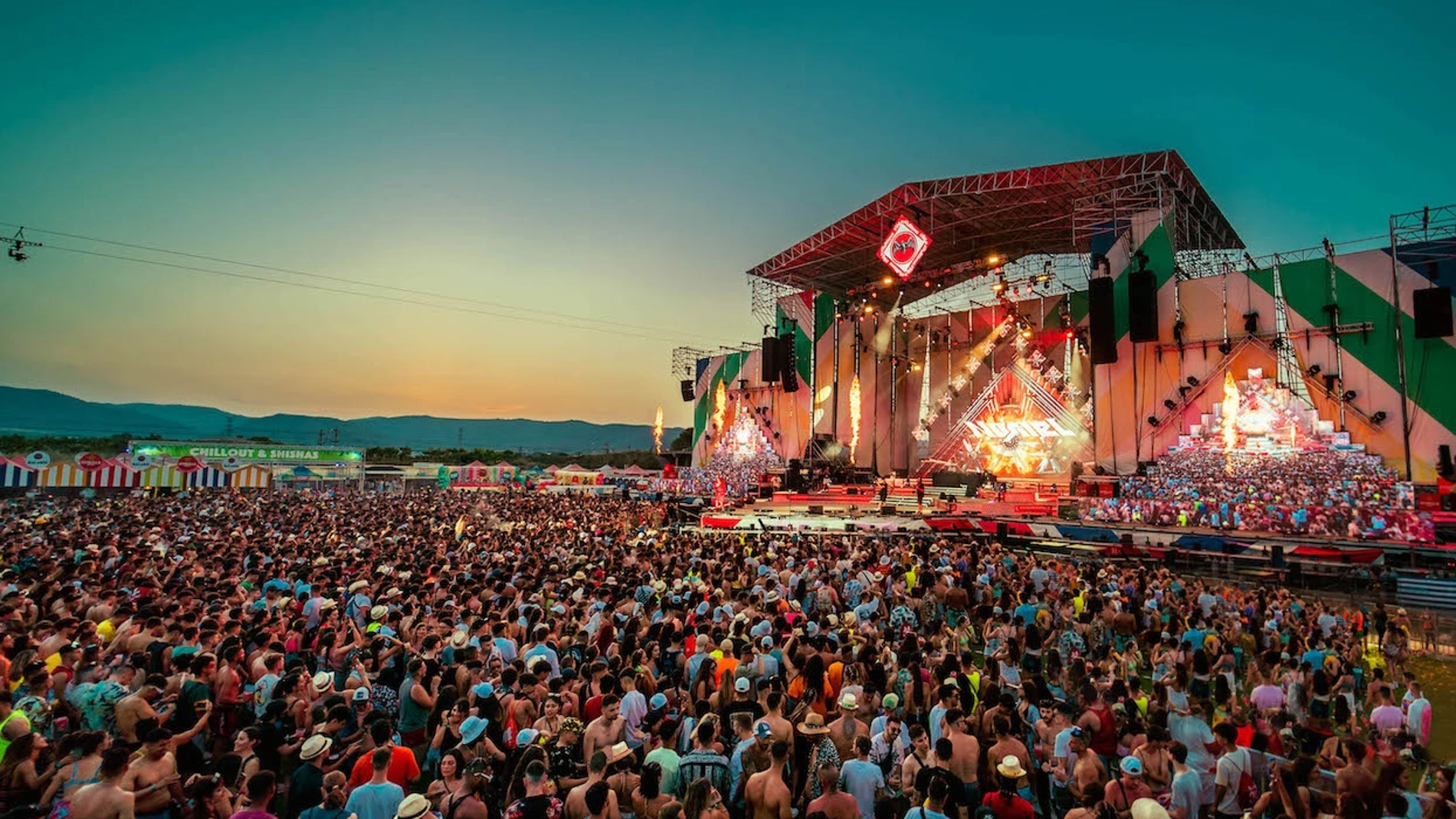 MADRID.-FACUA exige sanciones al Reggaeton Beach Festival por "cláusulas abusivas" incluidas en eventos de 11 ciudades españolas