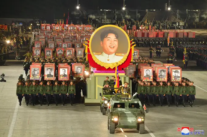 Estas son las armas que Kim Jong Un ha mostrado a Rusia (y al mundo) durante el desfile militar