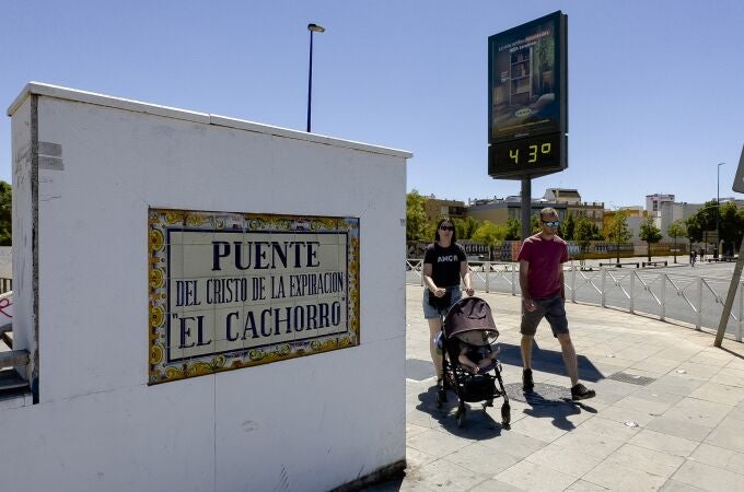 Un termómetro de Sevilla marca 43 grados
