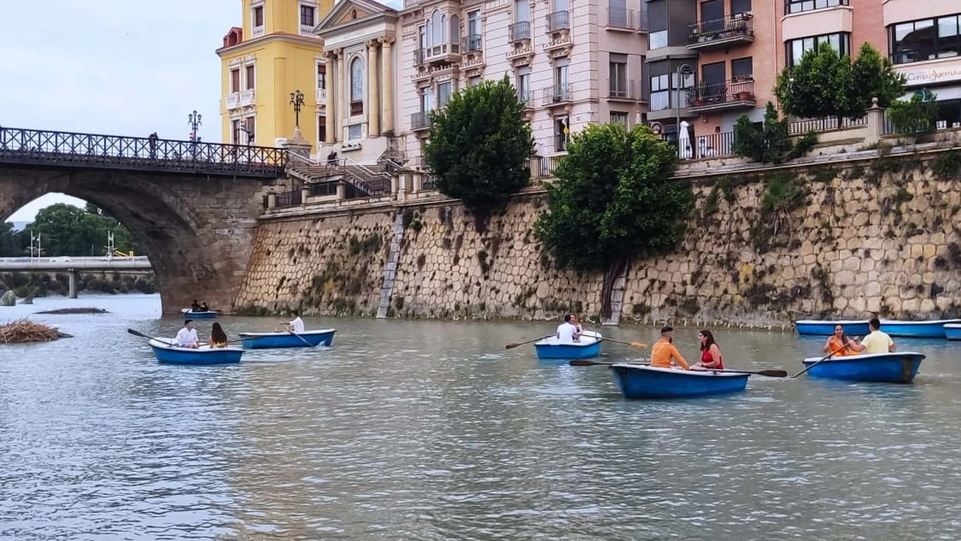 Un paseo en barca por el río Segura de Murcia
