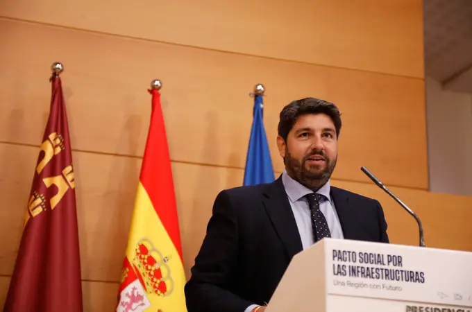 López Miras estará «pendiente» de que Sánchez no «humille» a los murcianos