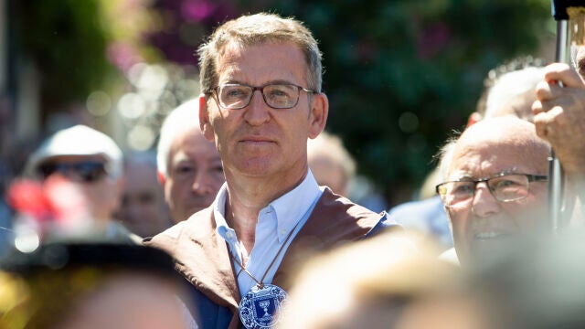El presidente del PP, Alberto Núñez Feijóo asiste a la LXXI Festa do Albariñov