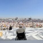 El Papa Francisco, ante la multitud a orillas del río Tajo