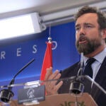 Espinosa de los Monteros renuncia a su escaño de Vox por "motivos familiares"