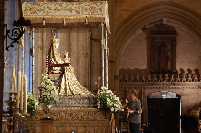 Sevilla celebra este martes la procesión de la Virgen de los Reyes, patrona de la ciudad
