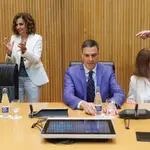 MADRID.-Pedro Sánchez reúne hoy a la Ejecutiva Federal del PSOE y después a sus diputados y senadores en el Congreso
