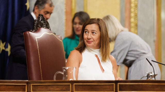 Armengol agradece su elección como presidenta del Congreso y promete ejercer el cargo con "la mayor voluntad de diálogo"