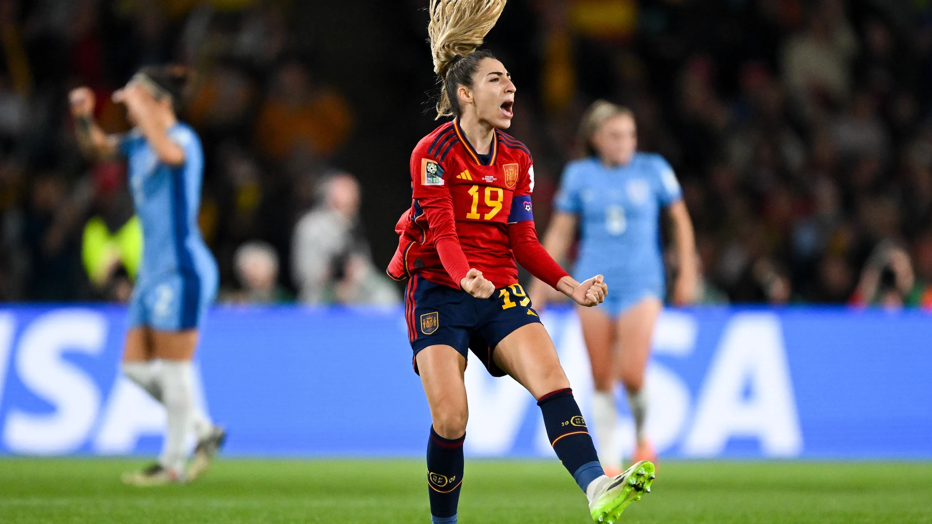 Olga Carmona celebra el gol que marcó en la primera parte