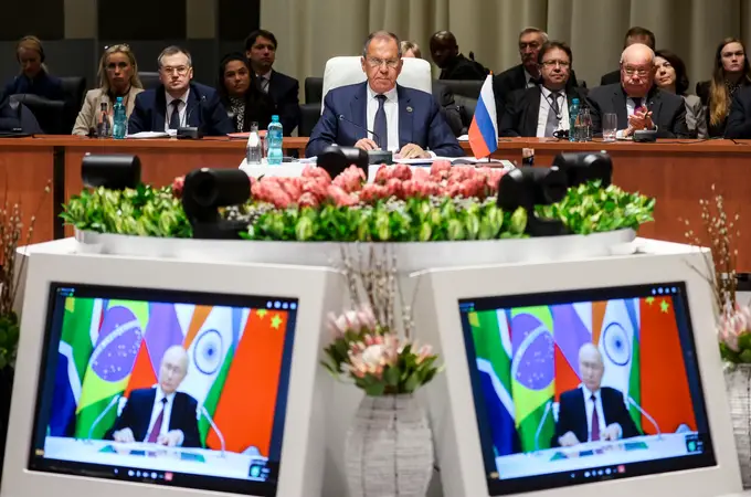 Los BRICS confirman su deseo de expandir el bloque y Lavrov anuncia que la próxima cumbre se celebrará en Rusia