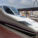 MADRID.-Retrasos de casi media hora en los trenes de alta velocidad que unen Madrid con Andalucía, Toledo y el Levante