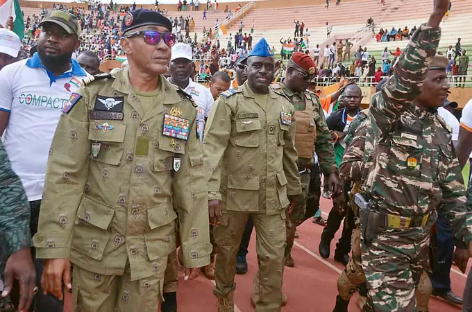 La junta de Níger humilla a la diplomacia francesa