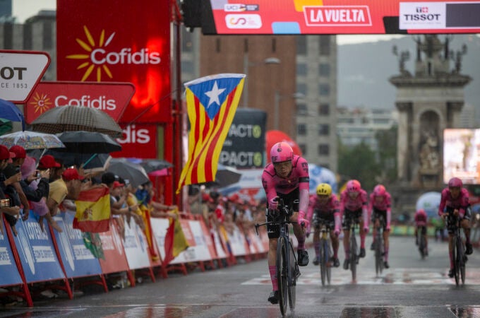 Inicio de La Vuelta 2023 en Barcelona