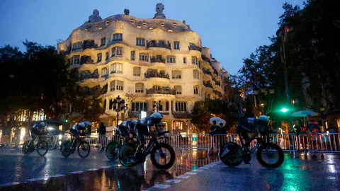 Primera etapa Vuelta Ciclista
