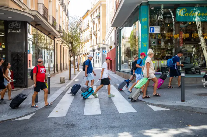 España roza el récord turístico en julio y supera las cifras precovid