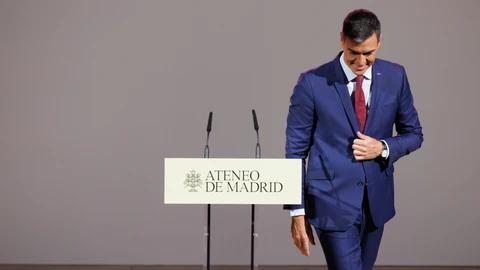 Sánchez acude al Ateneo de Madrid en su primera intervención como presidente en funciones tras el verano