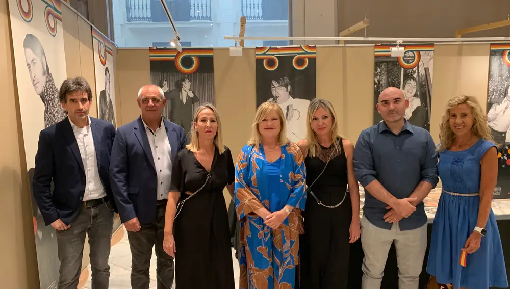 En el 50 Aniversario del fallecimiento de Nino, la exposición era inaugurada oficialmente este pasado lunes por la presidenta del Ateneo, Carmen de Rosa