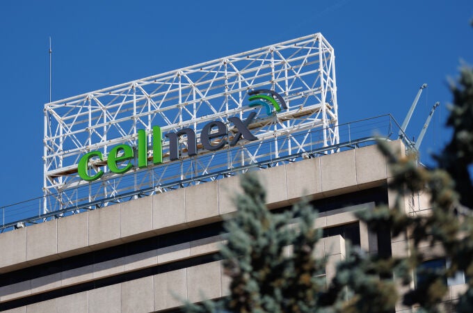 Economía/Empresas.- Cellnex ingresa 631 millones con la venta de más de 2.300 emplazamientos en Francia