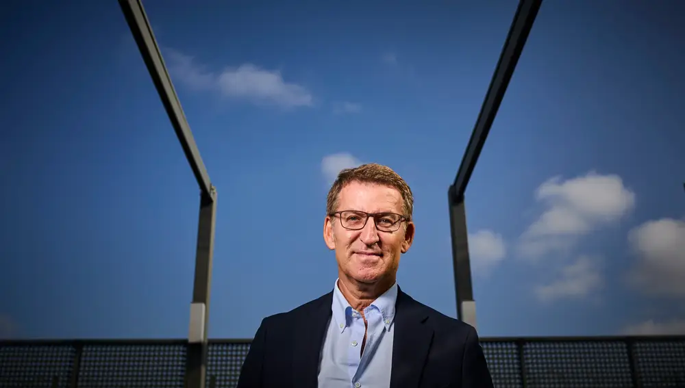 Alberto Nuñez Feijóo en la sede del Partido Popular.