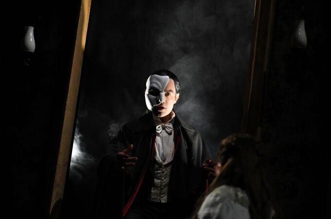 Ramin Karimloo, durante el estreno del montaje en Trieste (Italia), transformado en el protagonista