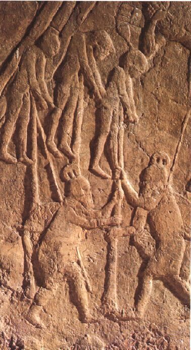 El Código de Hammurabi establecía el empalamiento como castigo para las mujeres que asesinasen a sus mujeres