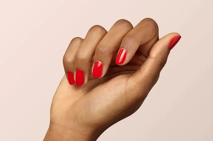 7 diseños de uñas que no dejaremos de usar esta primavera 2024