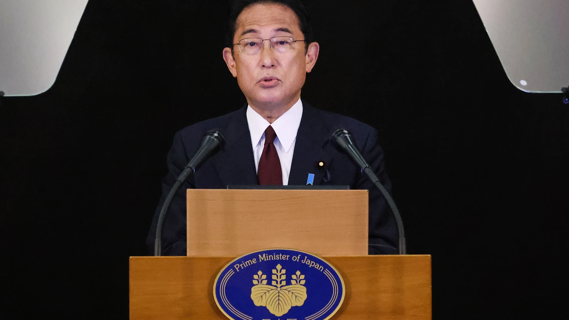 Japón.- El primer ministro japonés sustituye a once ministros con la intención de mejorar su popularidad