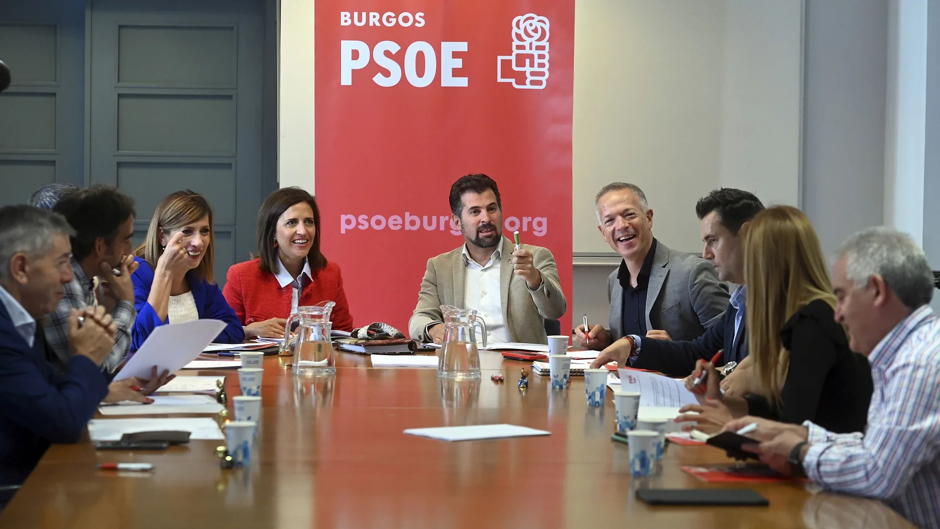 Tudanca preside la reunión de la comisión interparlamentaria del PSOE en Burgos, junto a Esther Peña y Ander Gil