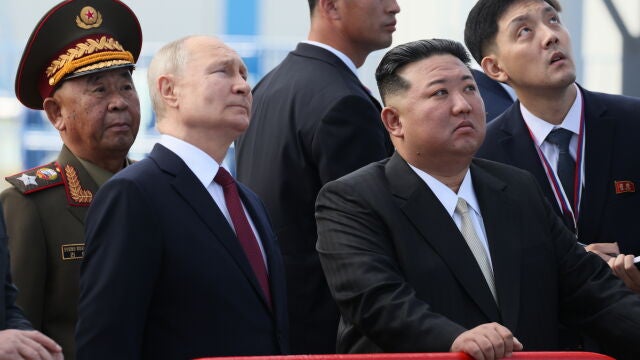 Russian President Vladimir Putin meets North Korean leader Kim Jong Un on the Vostochny cosmodrome