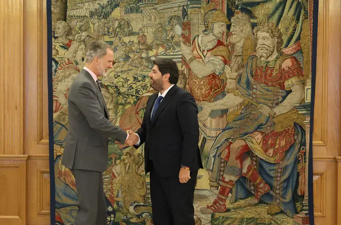 López Miras invita al Rey a visitar Caravaca por el Año Jubilar