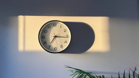 En el cambio de hora de invierno hay que retrasar el reloj una hora