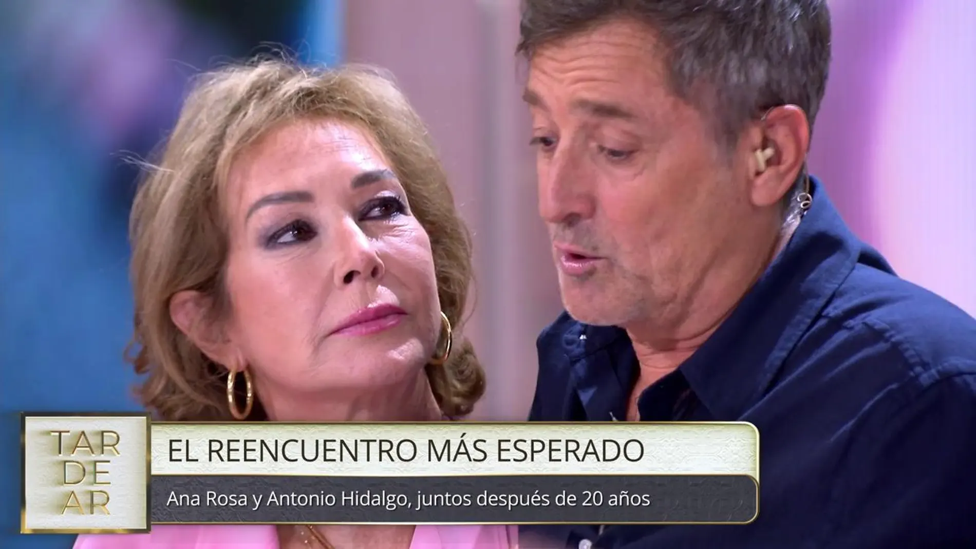 Así ha sido el emotivo reencuentro entre Ana Rosa y Antonio Hidalgo: "¡20 años has tardao!"