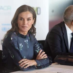 Spanish Queen Letizia visits Cancer Research UK