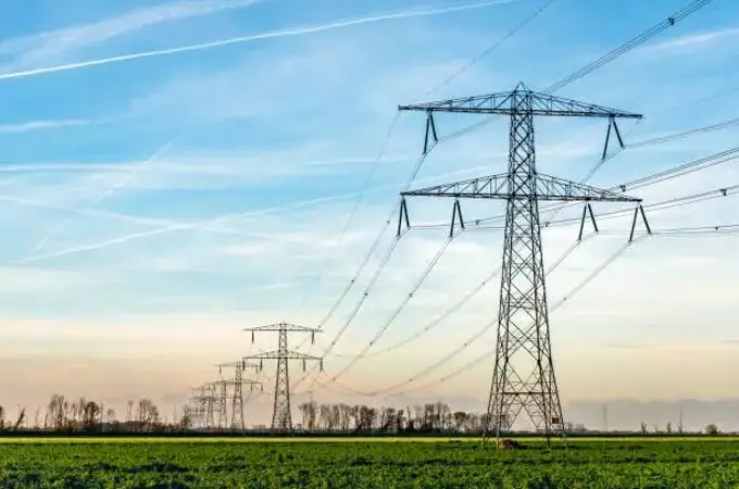 El Gobierno deja a Madrid y Andalucía fuera de la inversión para redes eléctricas