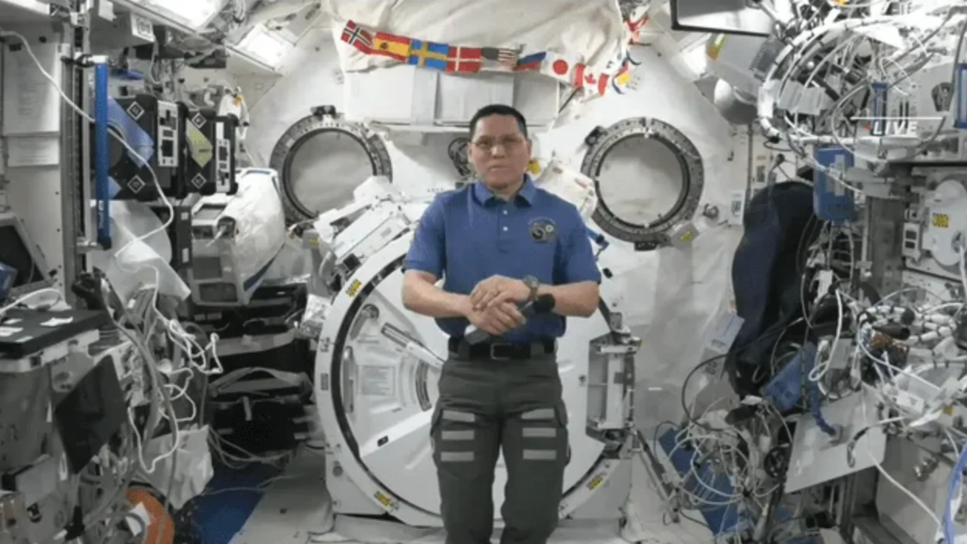 Este es el mensaje de Frank Rubio el astronauta que lleva un año varado en el espacio