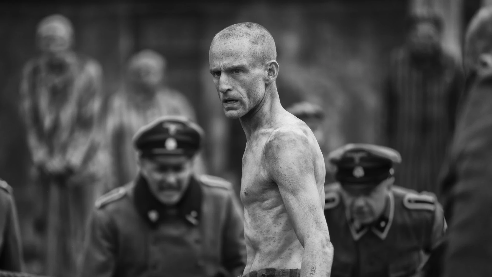 Ben Foster es el encargado de dar vida a este boxeador que luchó contra sus compañeros en los campos de concentración para sobrevivir