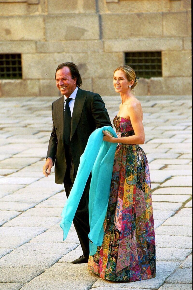 Julio Iglesias y Miranda en la boda de la hija de José María Aznar