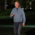 EEUU.- Biden caminará en el piquete en Michigan para apoyar a los huelguistas del motor