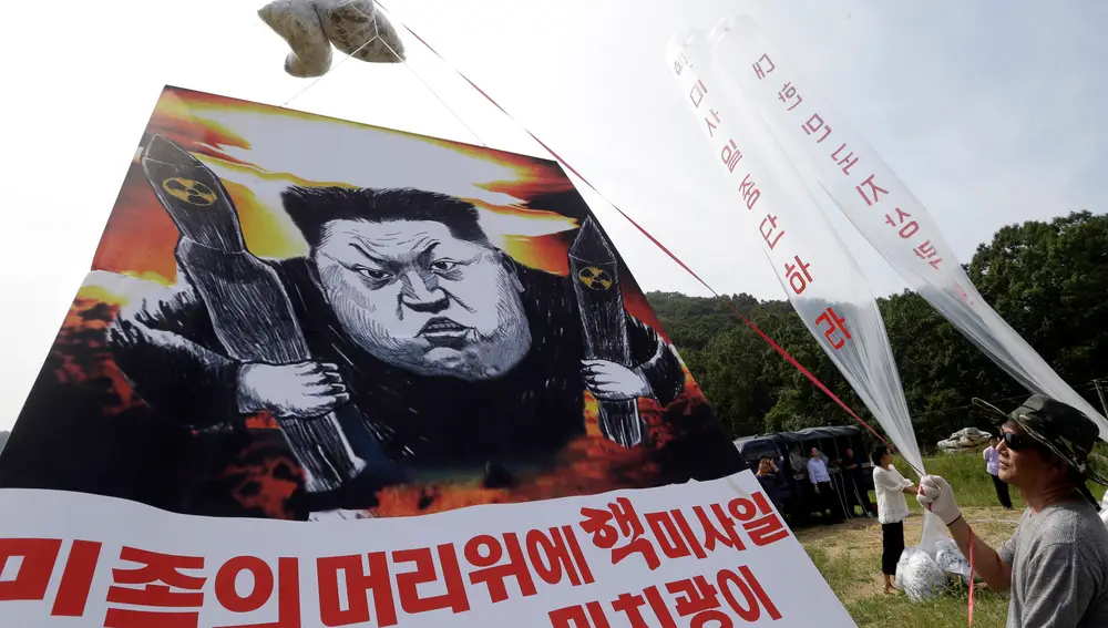 South Korea Koreas Propaganda Leaflets