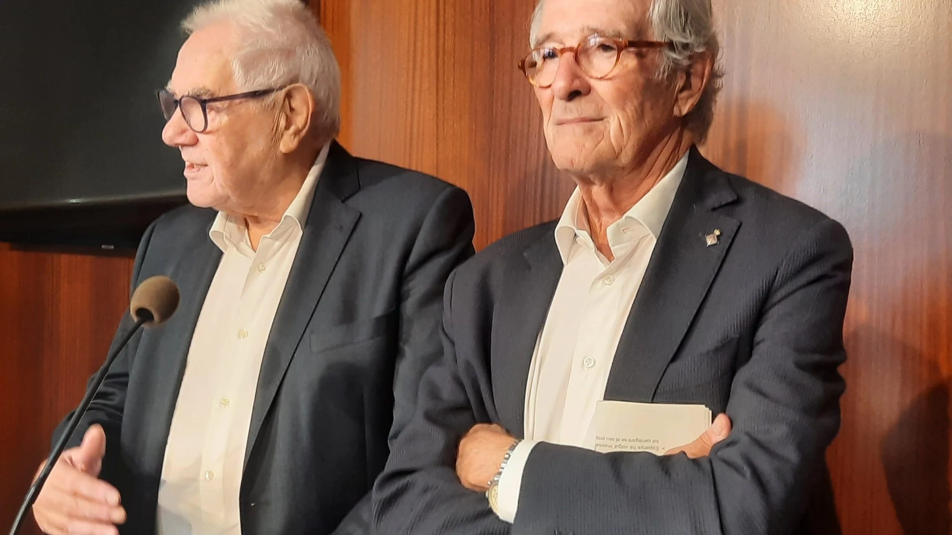 El líder de ERC en el Ayuntamiento de Barcelona, Ernest Maragall, y el de Junts, Xavier Trias, en rueda de prensa. JUNTS BCN 26/09/2023