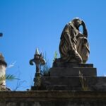 El cementerio de San Gabriel de Málaga se ilumina con energía solar