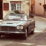 Brad Pitt, amante de los coches clásicos, al volante de un Lancia Flaminia GT Cabrio