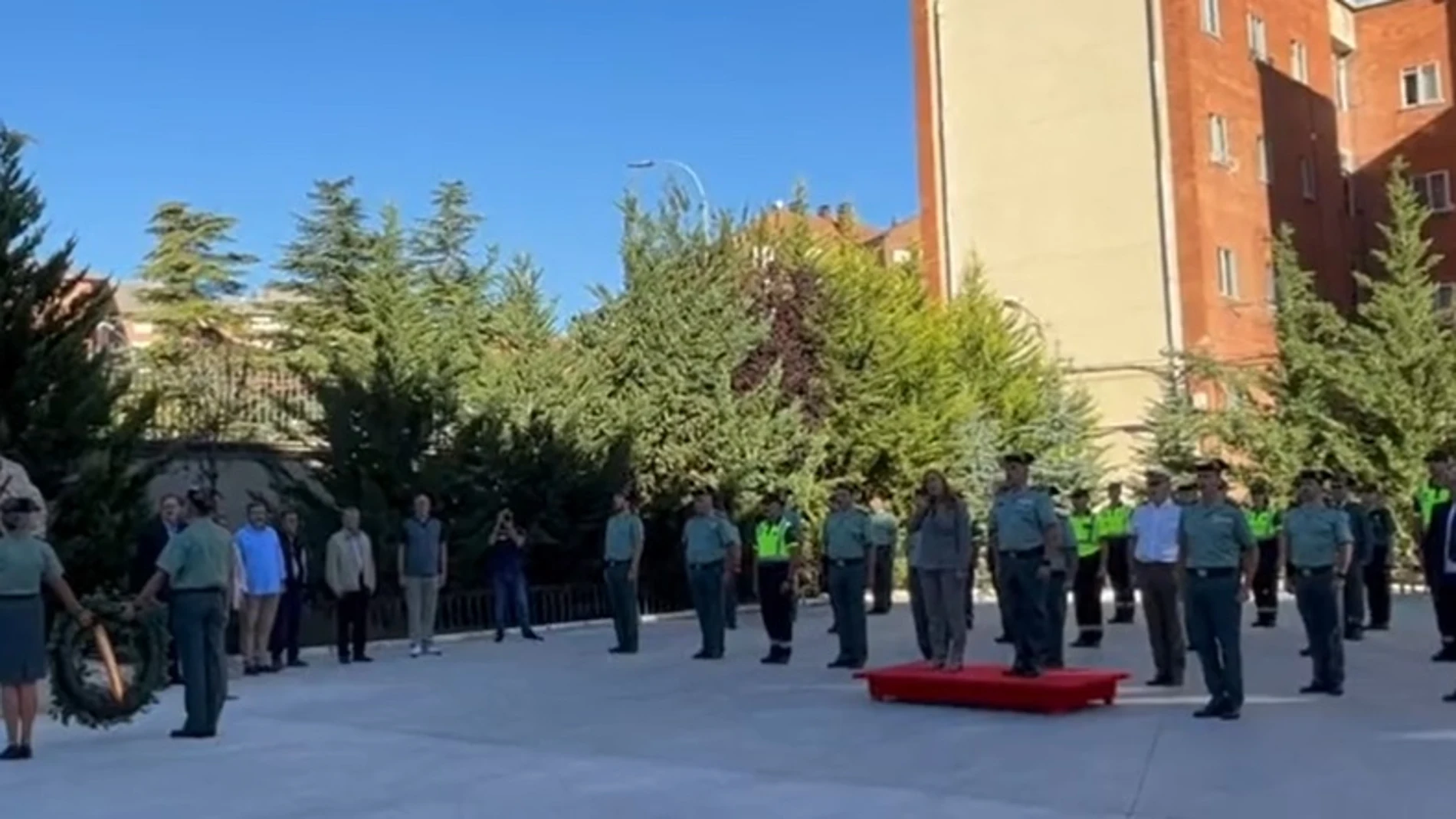 La Comandancia de Palencia rinde homenaje a los Guardias Civiles palentinos asesinados por la banda terrorista ETA