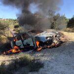 Vehículo incendiado en Albox (Almería)